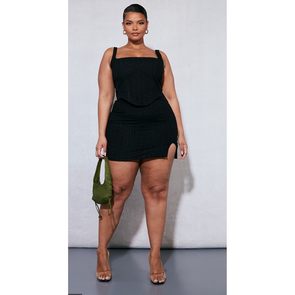 NWT Pretty Little Thing Black Eyelet Corset and Skirt Women's Size US 26 Set - Picture 2 of 14